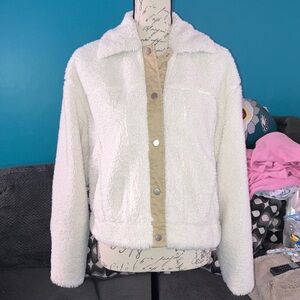 Universal Thread White Sherpa Jacket, XS